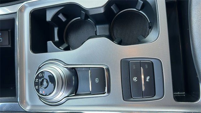 Certified 2024 Ford Edge Titanium image 27