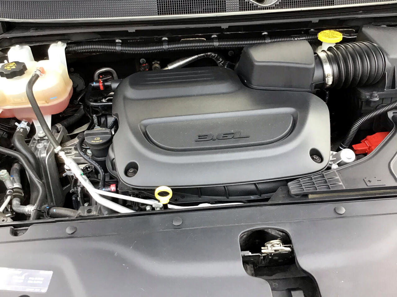 Used 2022 Chrysler Pacifica Touring-L image 55