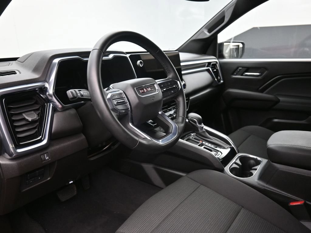 Used 2024 GMC Canyon Elevation w/ Convenience Package RWD image 16