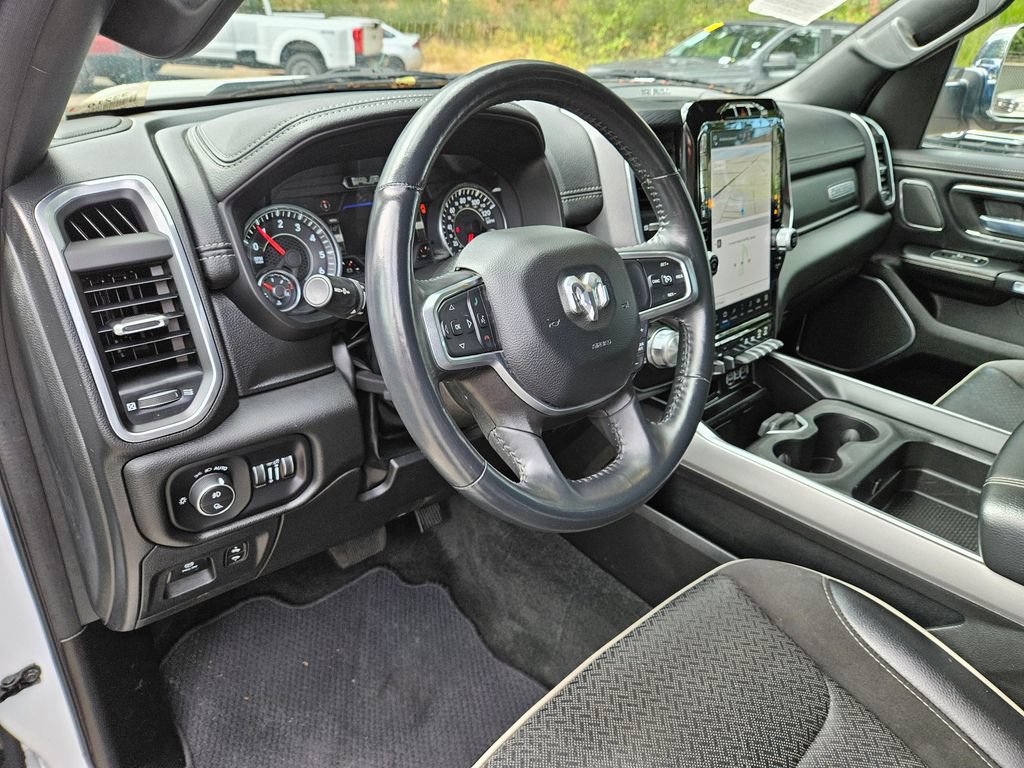 Used 2023 RAM 1500 Laramie AWD/4WD image 22
