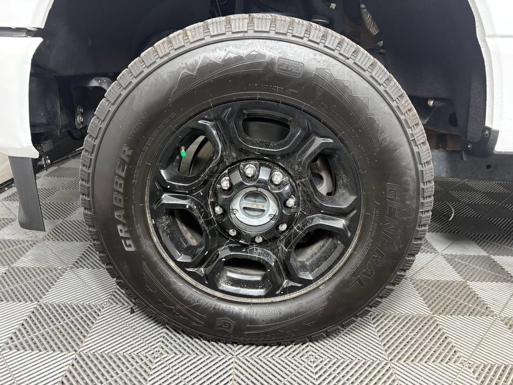 Certified 2023 Ford F250 XL w/ STX Appearance Package AWD/4WD image 10