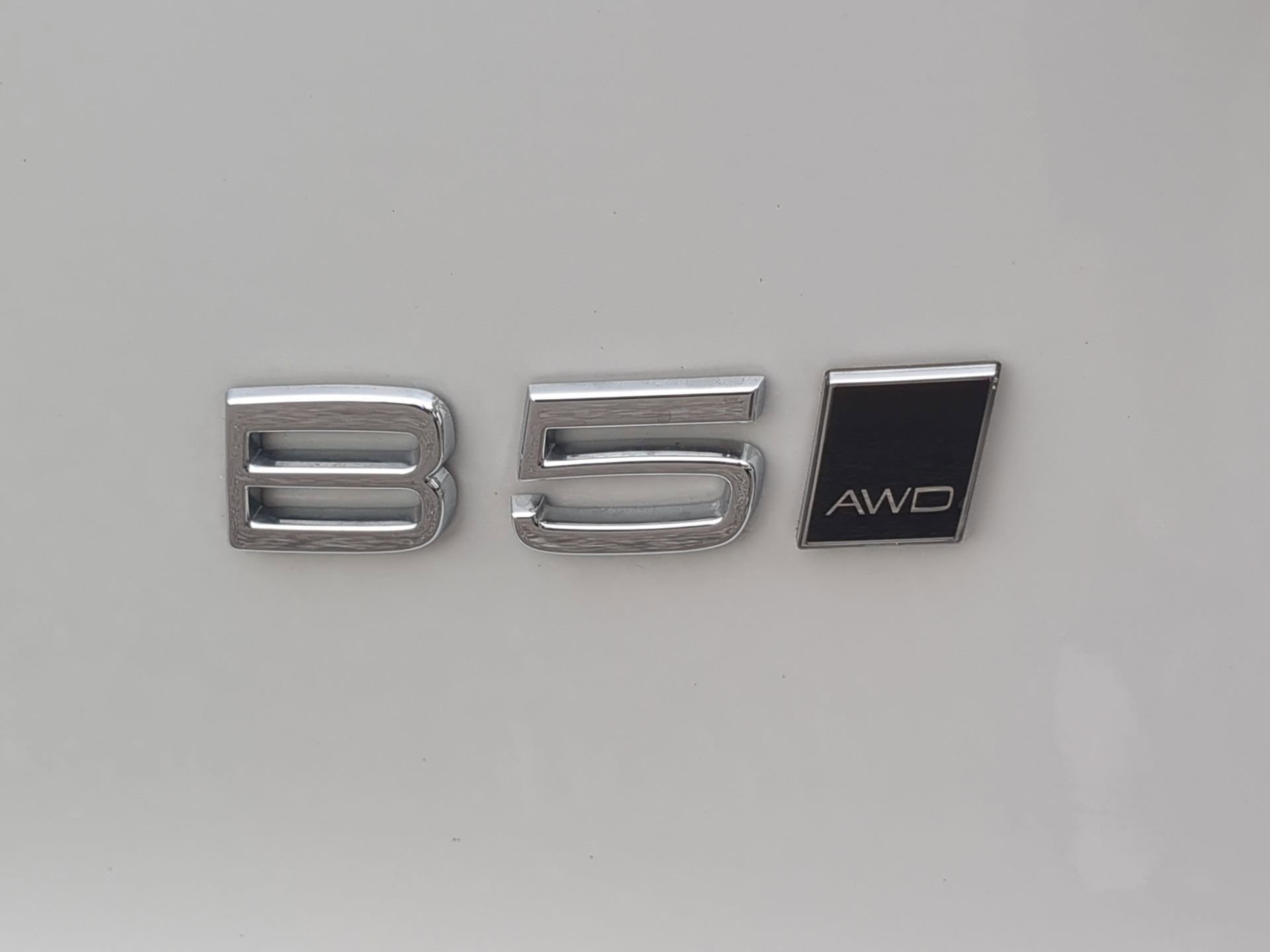 Used 2026 Volvo XC40 B5 Plus AWD/4WD image 48