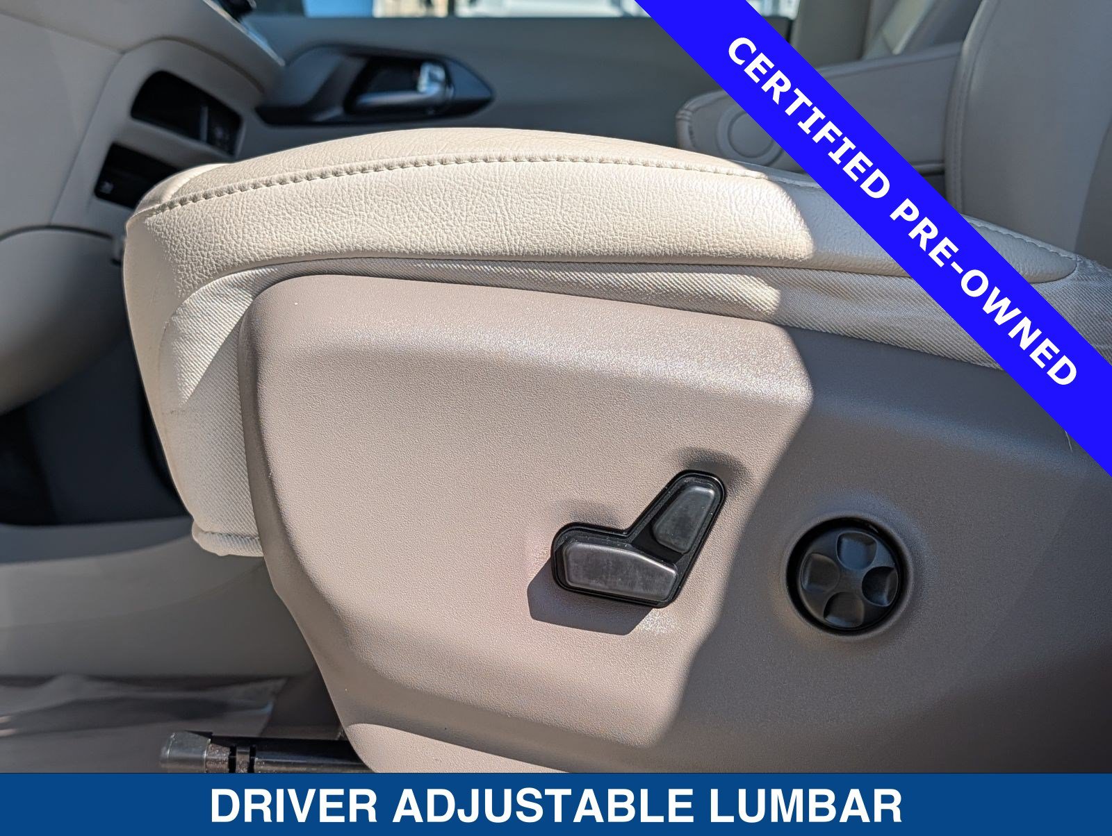 Used 2020 Chrysler Pacifica Touring-L Plus FWD image 26