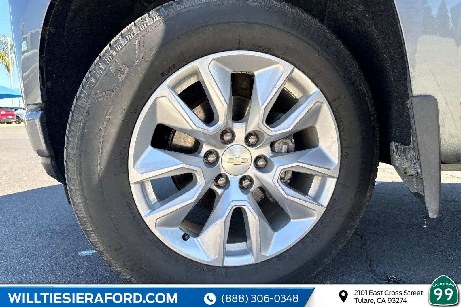 Used 2019 Chevrolet Silverado 1500 Custom w/ Trailering Package image 12