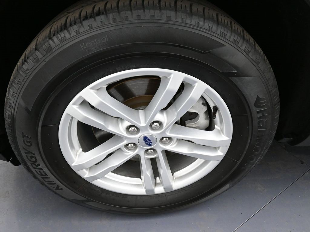 Certified 2022 Ford Explorer XLT w/ Class IV Trailer Tow Package image 53