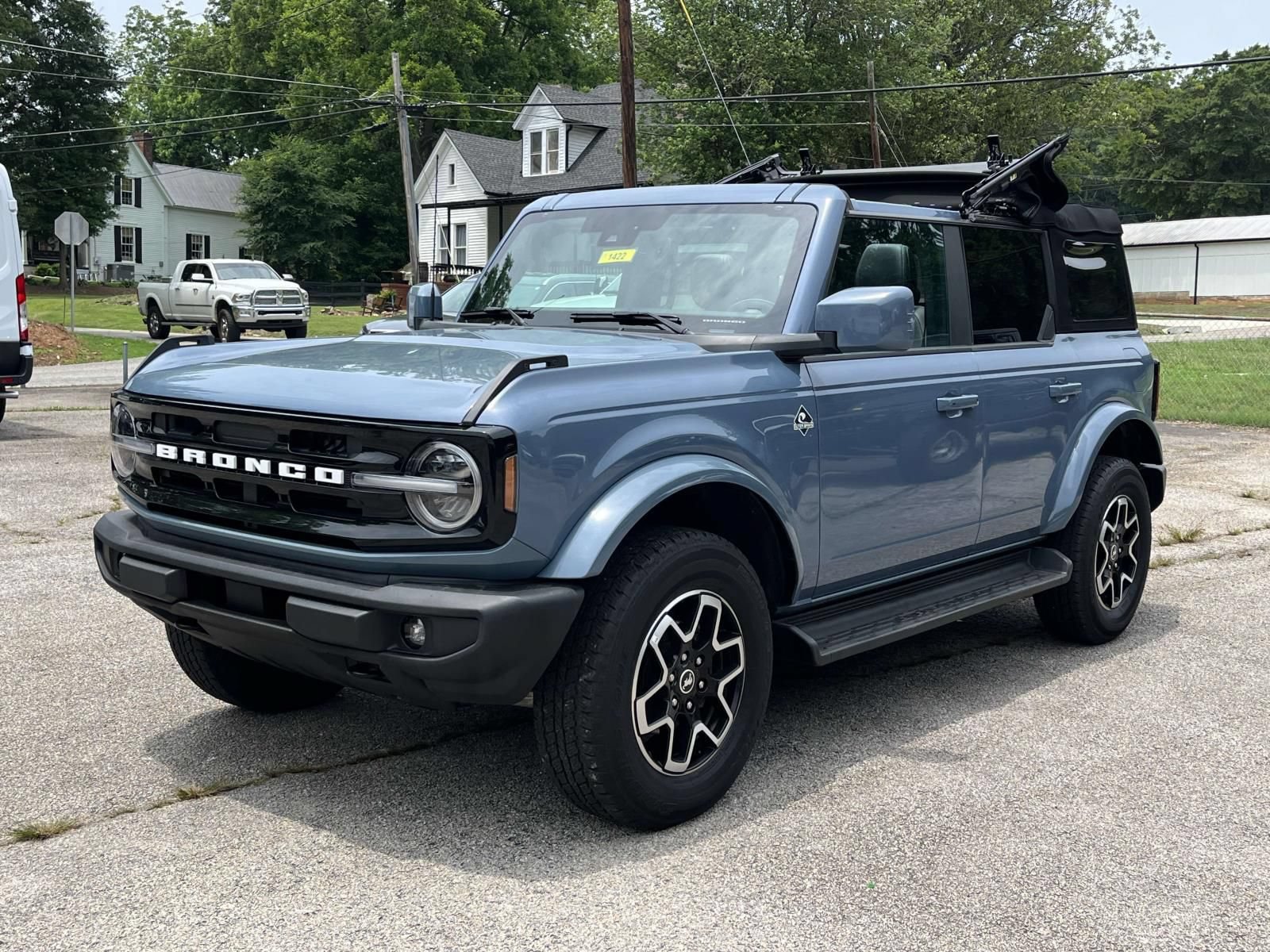 Certified 2025 Ford Bronco Outer Banks AWD/4WD image 7