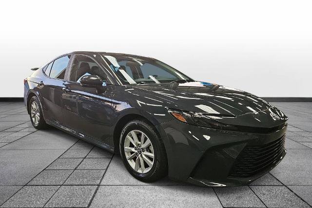 Used 2025 Toyota Camry LE FWD image 3