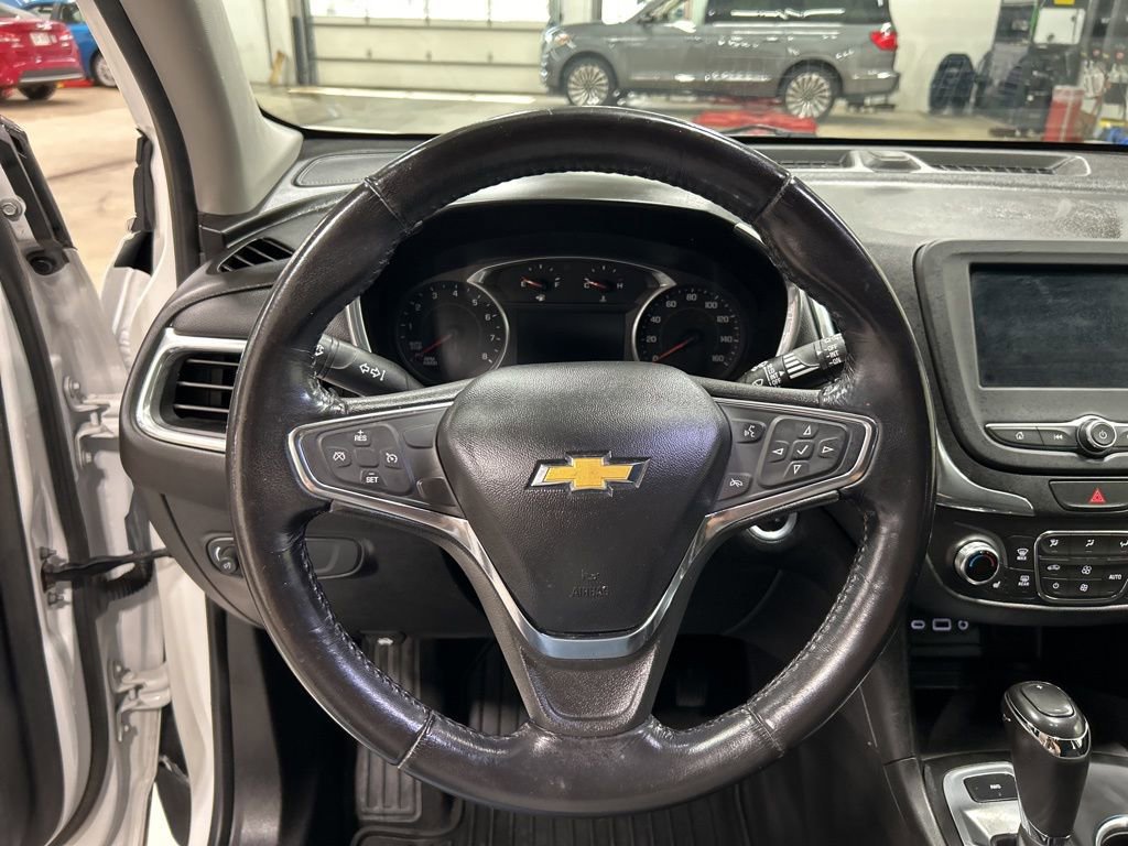 Used 2019 Chevrolet Equinox LT image 17