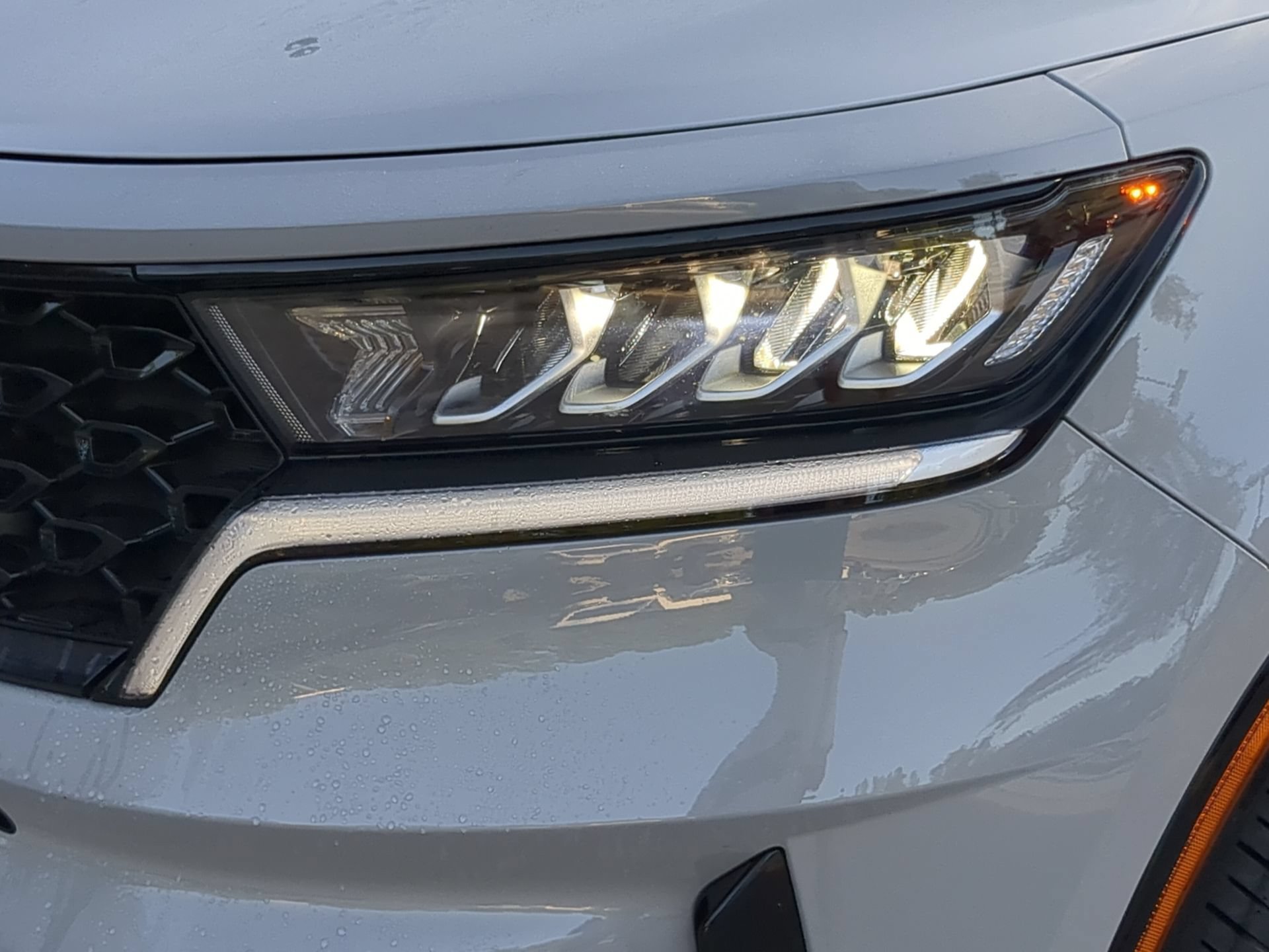 Used 2022 Kia Sorento EX w/ Panoramic Sunroof Package FWD image 44