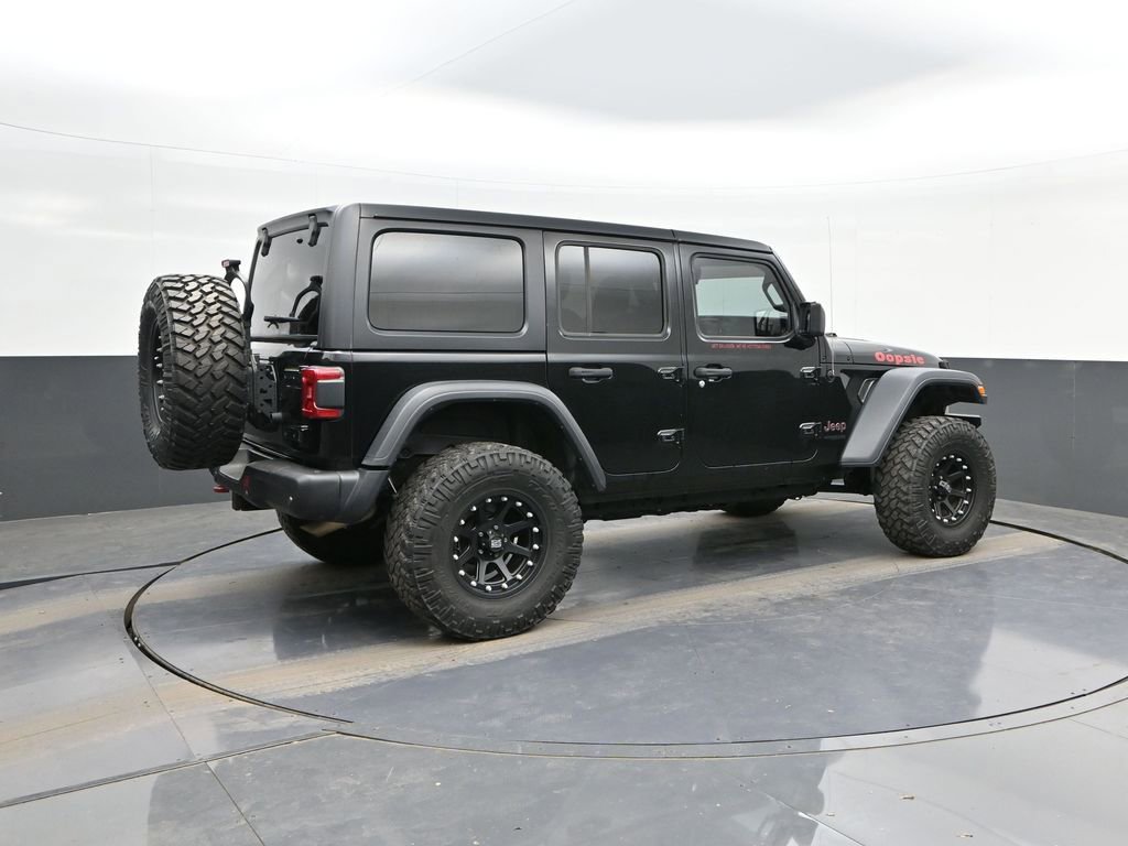 Used 2018 Jeep Wrangler Unlimited Rubicon image 15
