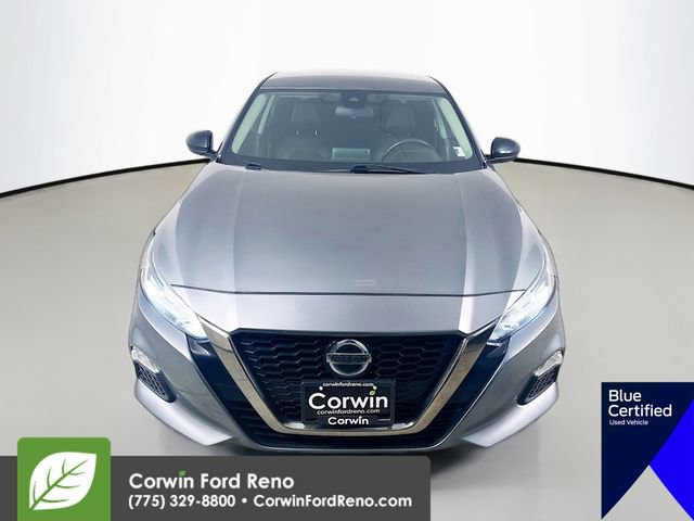 Used 2020 Nissan Altima 2.5 SR FWD image 2