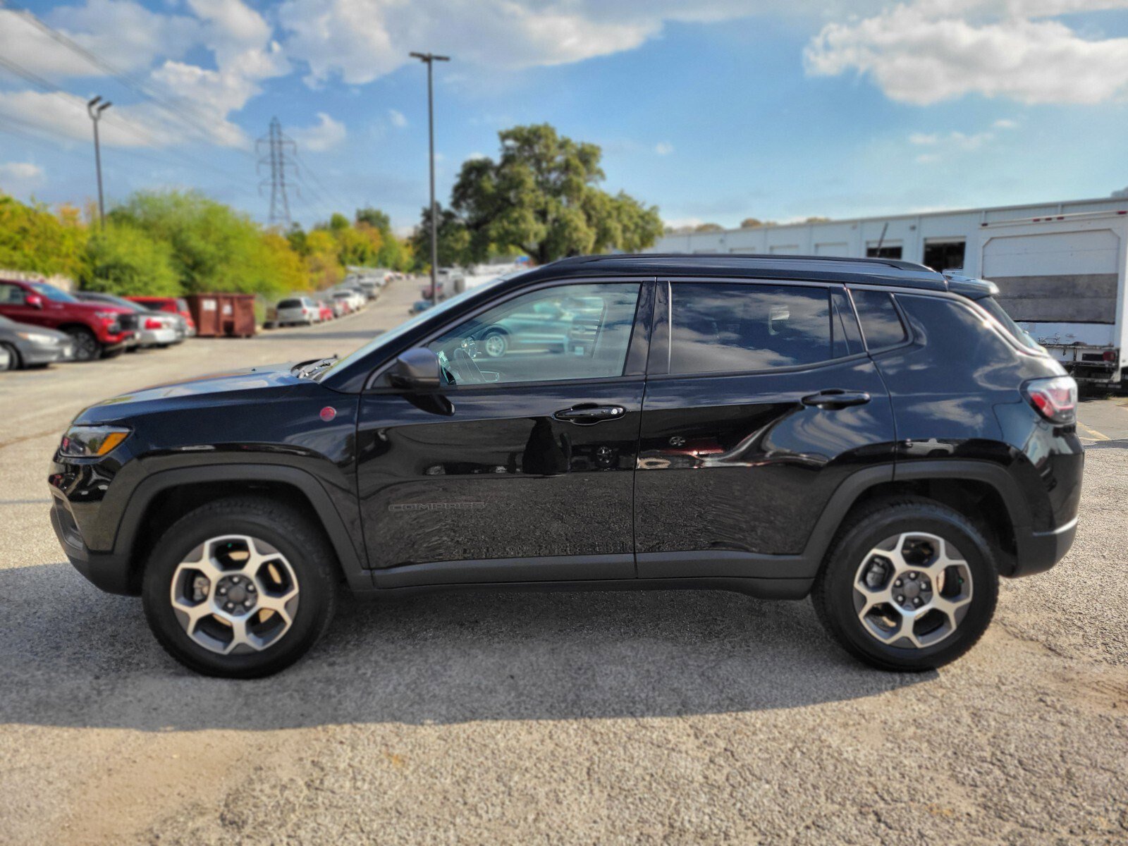 Used 2022 Jeep Compass Trailhawk w/ Trailhawk Elite Group image 6