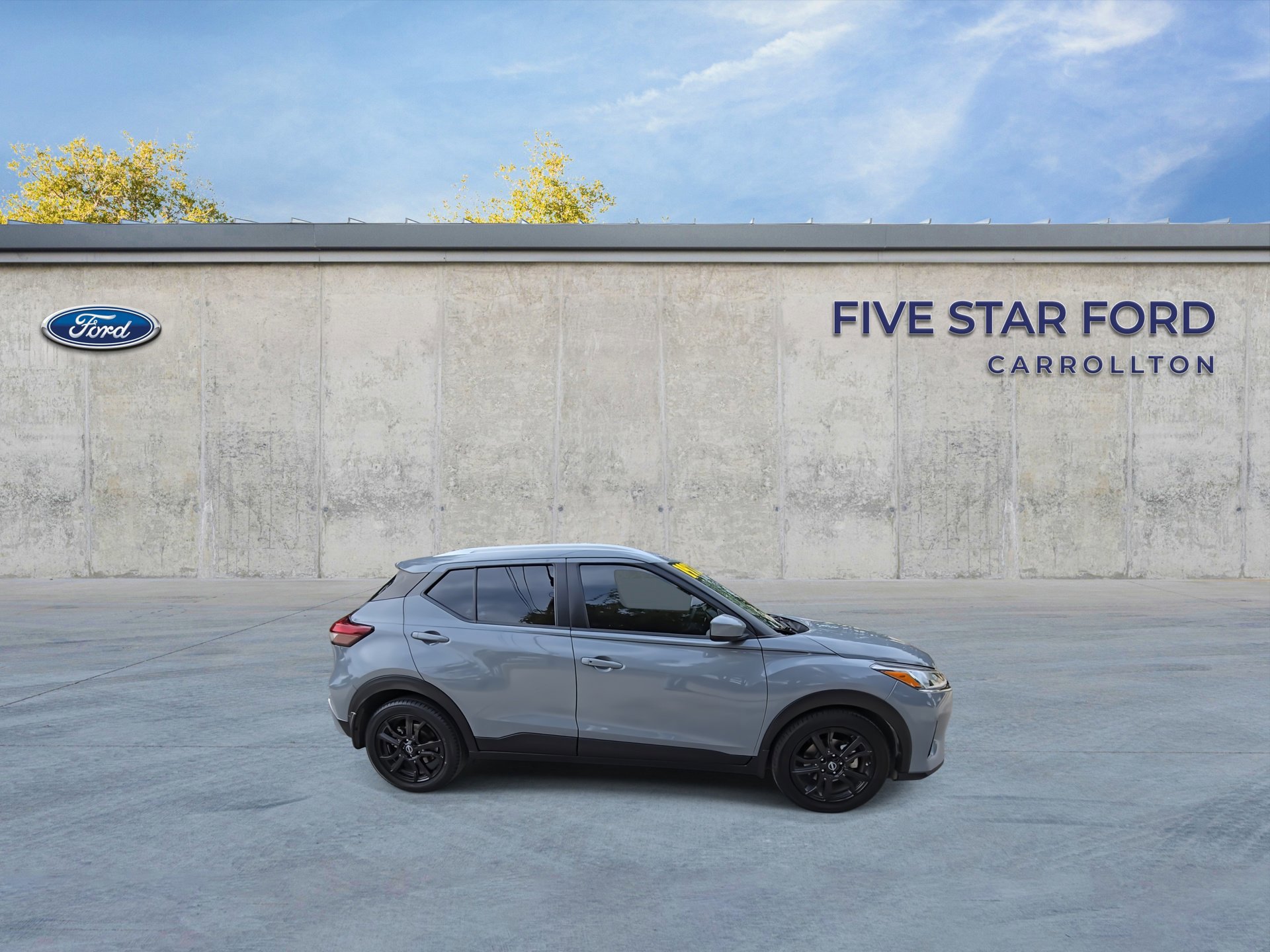 Used 2023 Nissan Kicks SV image 5