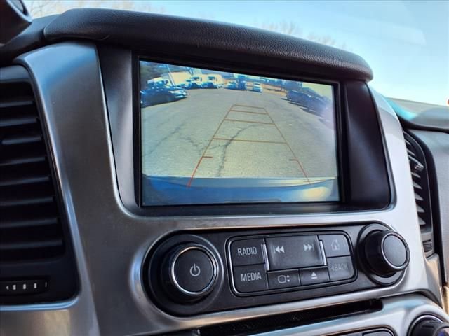 Used 2019 Chevrolet Suburban Premier w/ Premier Plus Edition image 19
