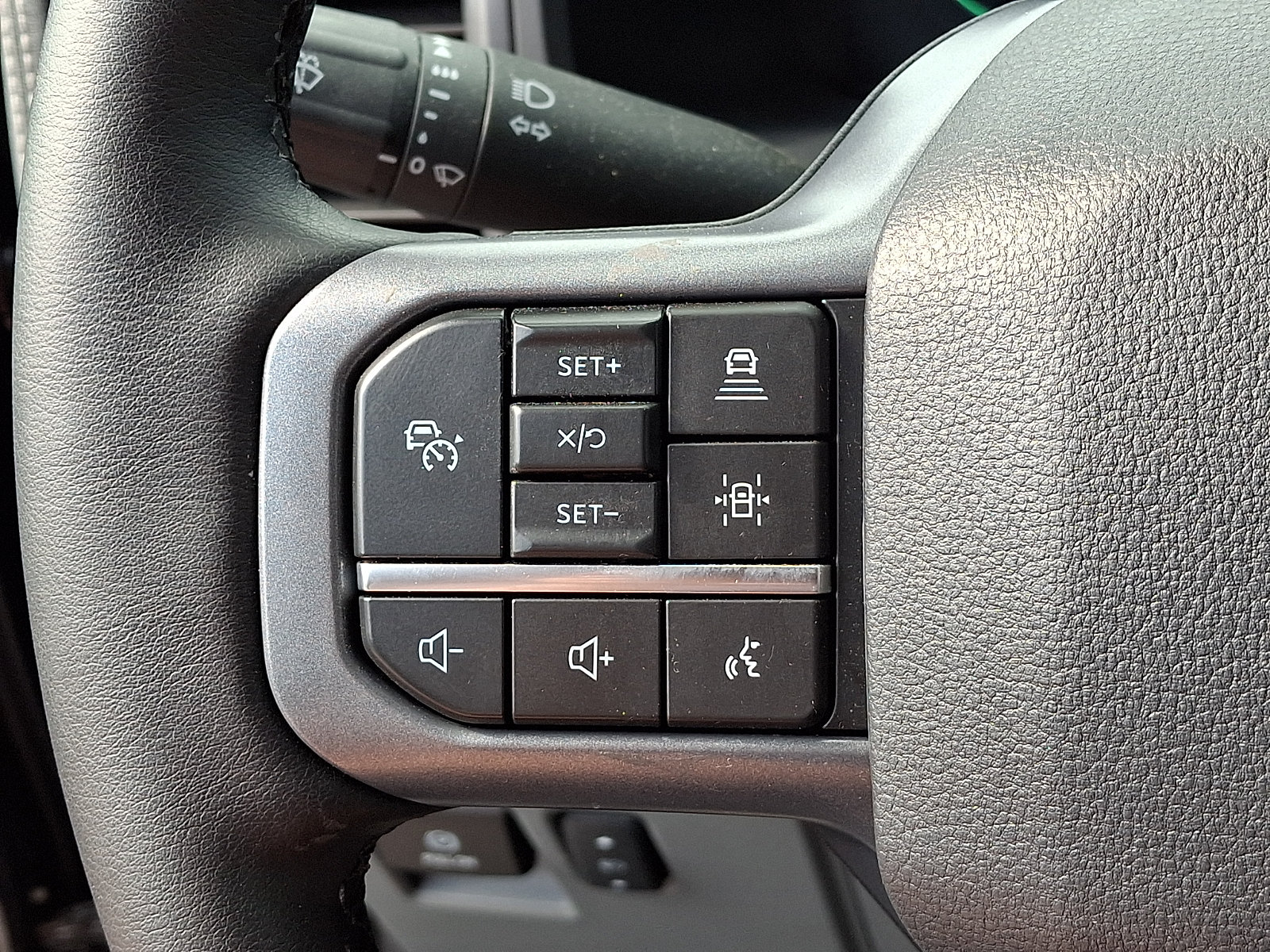 Certified 2025 Ford F150 Lightning Flash AWD/4WD image 22