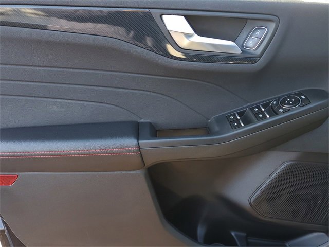 Certified 2023 Ford Escape ST-Line w/ Tech Pack #1 image 9