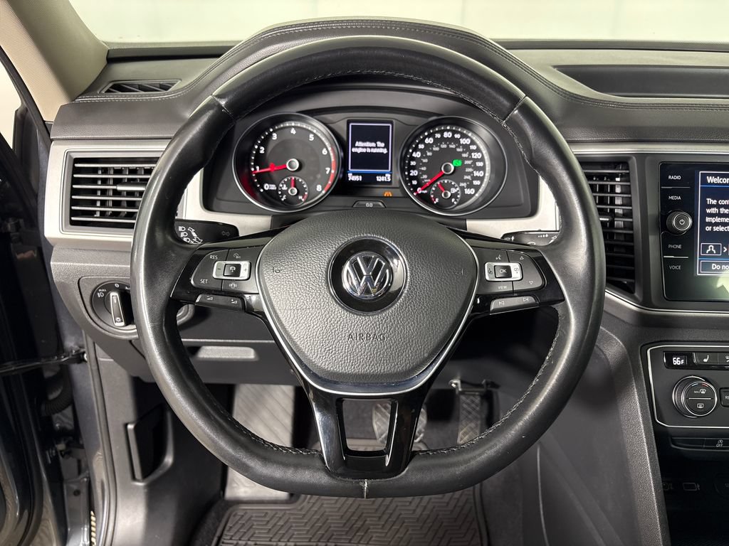 Used 2019 Volkswagen Atlas SE w/ Panoramic Sunroof Package AWD/4WD image 17