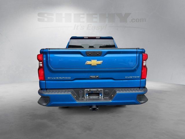 Used 2023 Chevrolet Silverado 1500 Custom AWD/4WD image 4