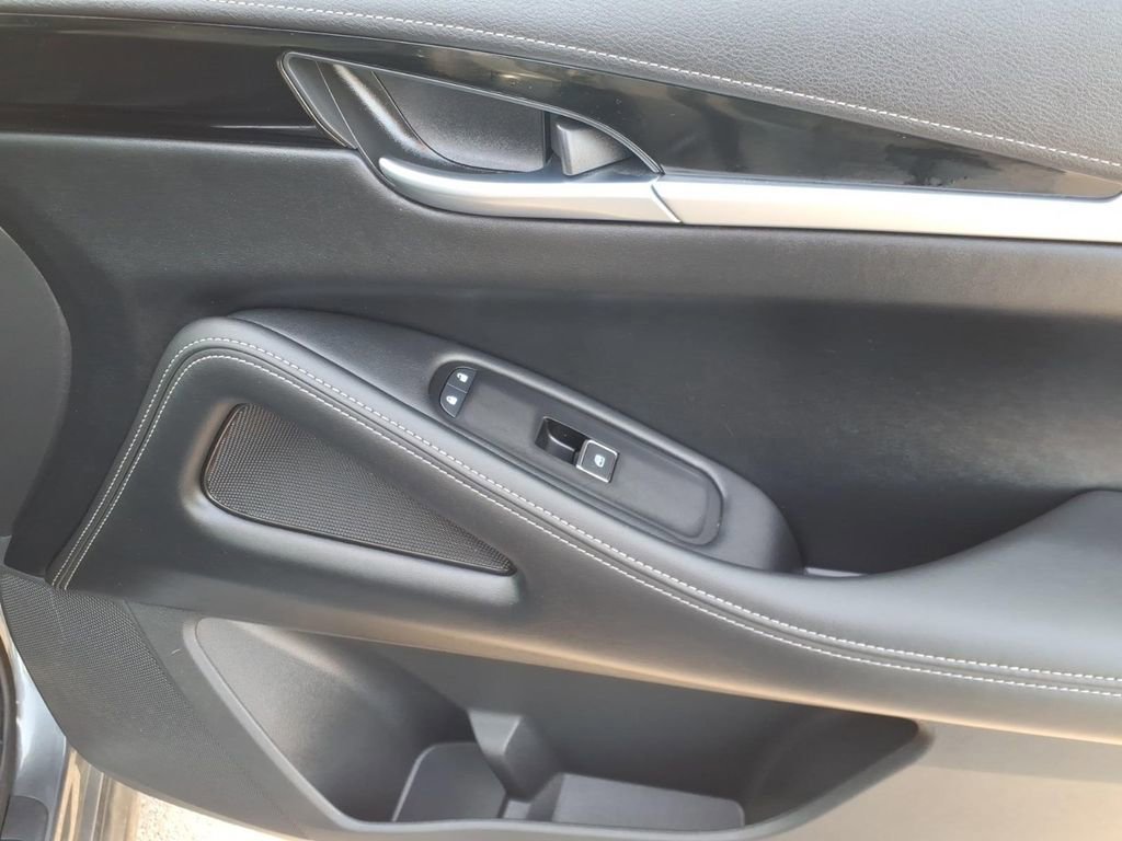 Used 2025 INFINITI QX60 Pure FWD image 10