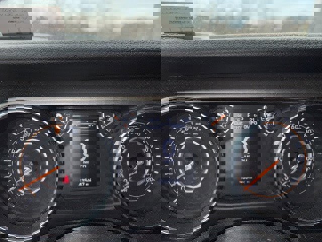 Used 2018 Jeep Wrangler Sport image 19