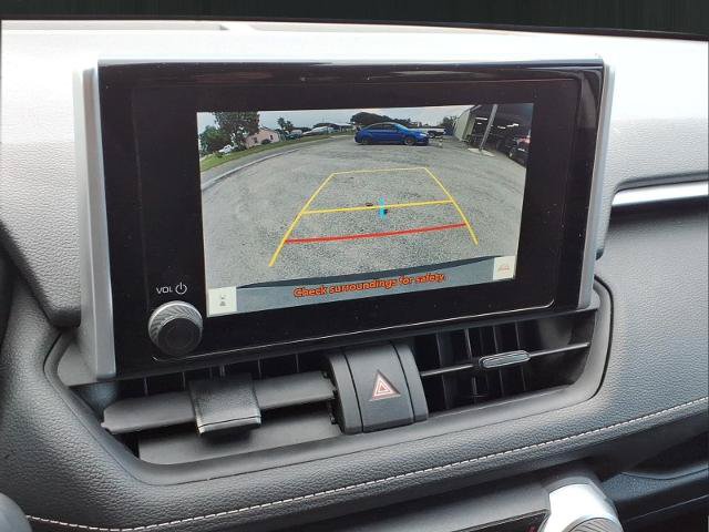 Used 2024 Toyota RAV4 XLE FWD image 22