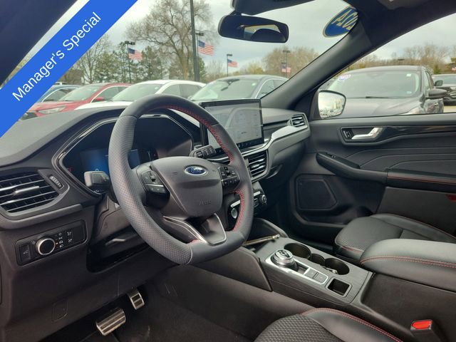 Certified 2024 Ford Escape ST-Line w/ Tech Pack #1 AWD/4WD image 15