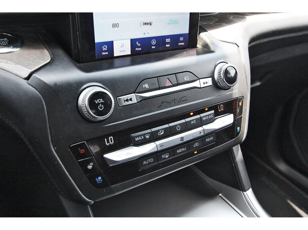 Certified 2020 Ford Explorer Platinum w/ Premium Technology Package AWD/4WD image 25