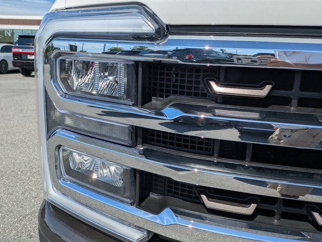 Certified 2024 Ford F350 King Ranch AWD/4WD image 10