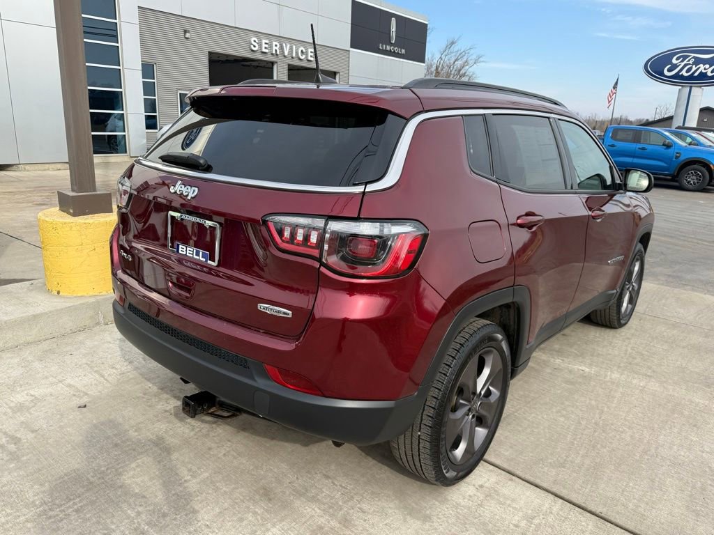 Used 2022 Jeep Compass Latitude w/ Sun and Sound Group image 9