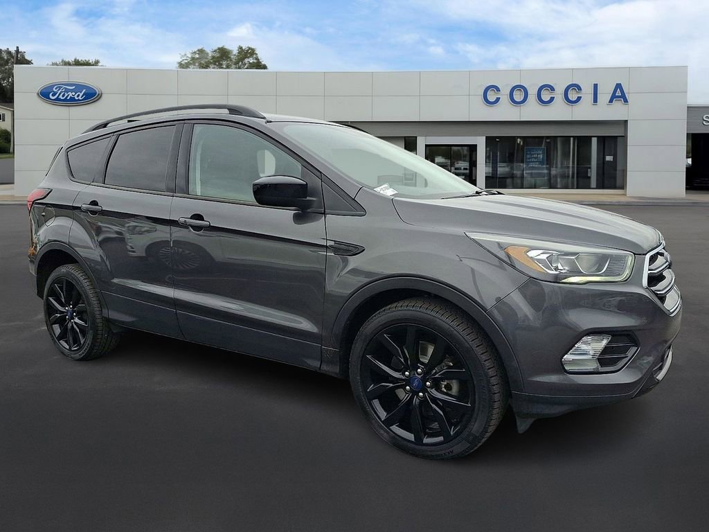 Certified 2019 Ford Escape SE image 6