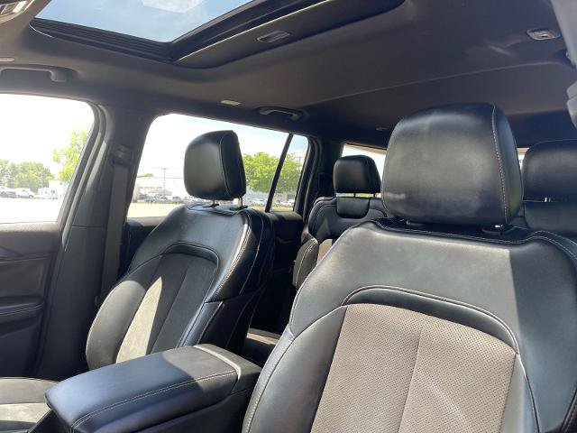 Used 2024 Jeep Grand Cherokee L Altitude AWD/4WD image 3
