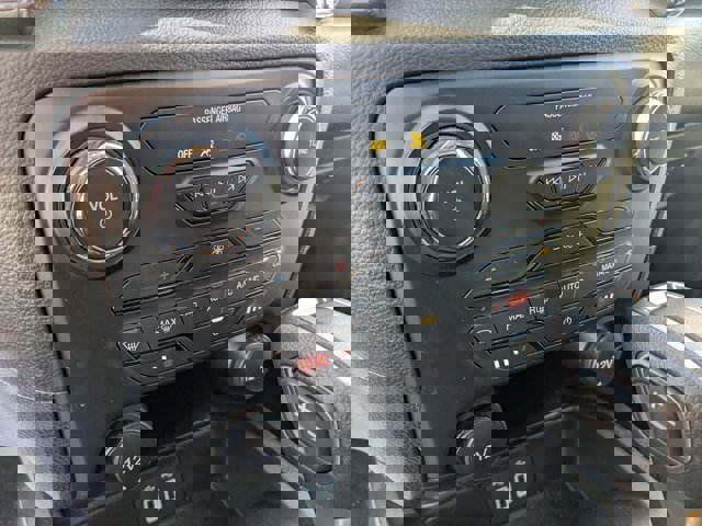 Certified 2023 Ford Ranger Lariat w/ Technology Package image 25