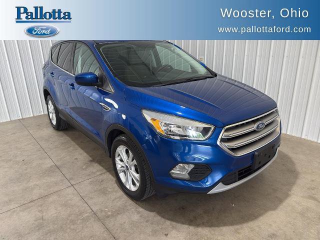 Certified 2017 Ford Escape SE FWD image 1