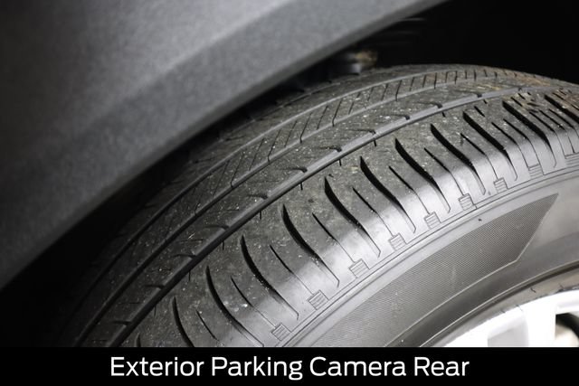 Certified 2024 Ford Explorer XLT w/ Equipment Group 202A AWD/4WD image 24