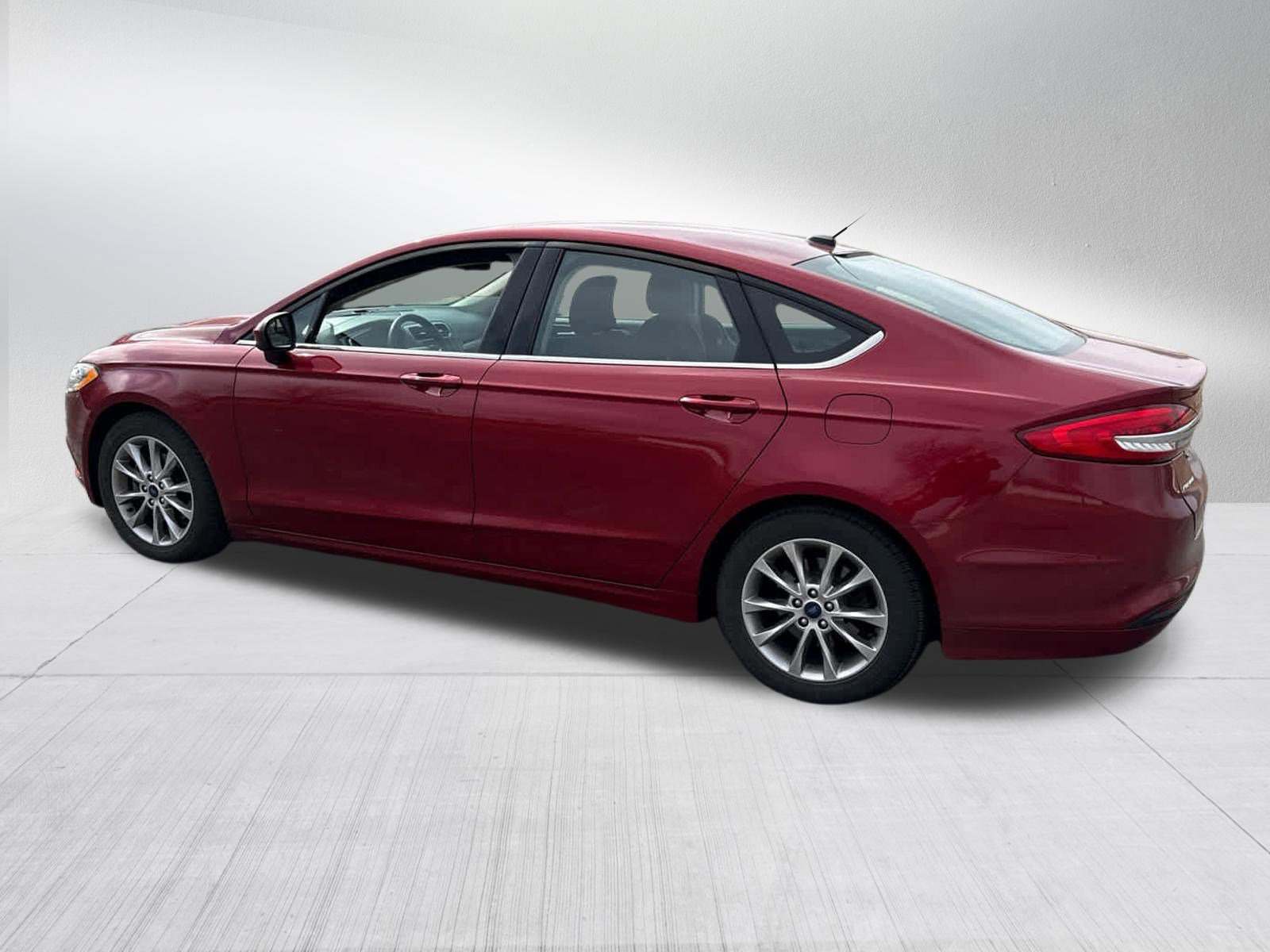 Certified 2017 Ford Fusion SE w/ Fusion SE Technology Package image 7