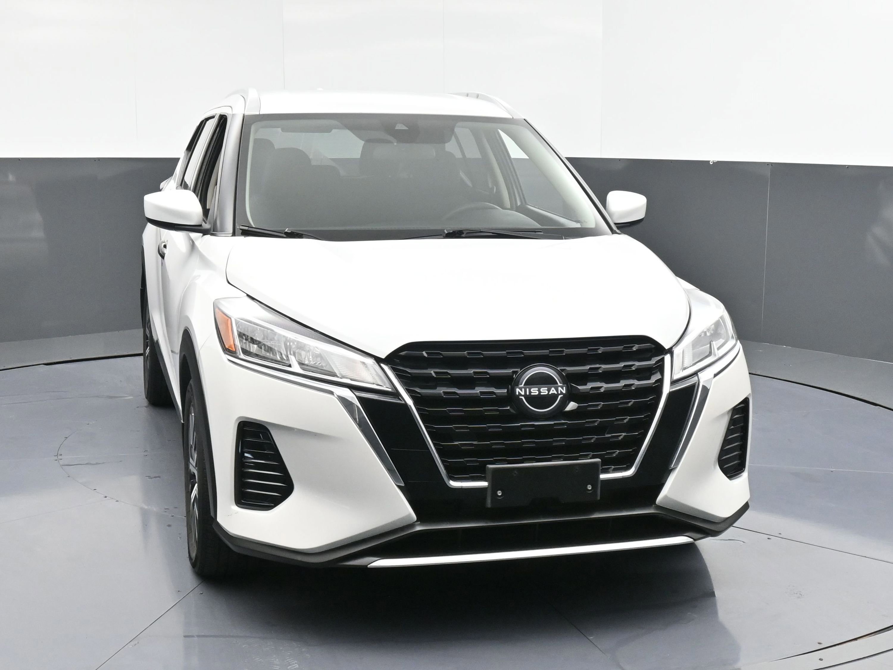 Used 2022 Nissan Kicks SV image 20