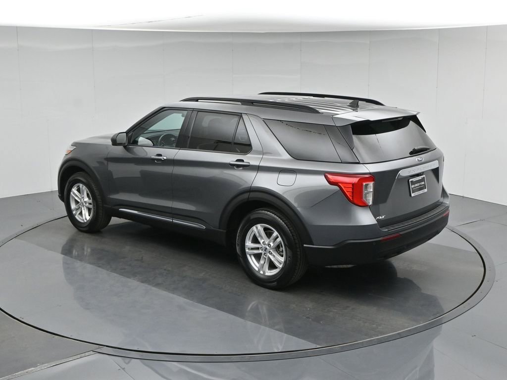 Certified 2023 Ford Explorer XLT RWD image 46