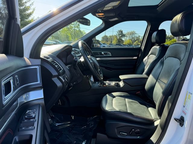 Certified 2017 Ford Explorer Sport w/ Equipment Group 401A AWD/4WD image 15