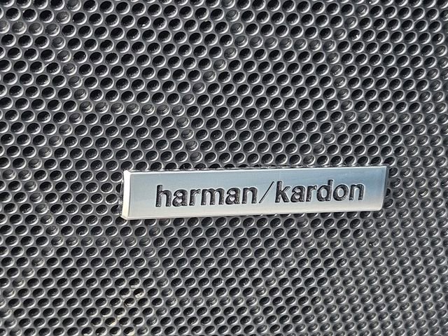 Used 2022 Subaru Ascent Limited w/ Technology Package image 39