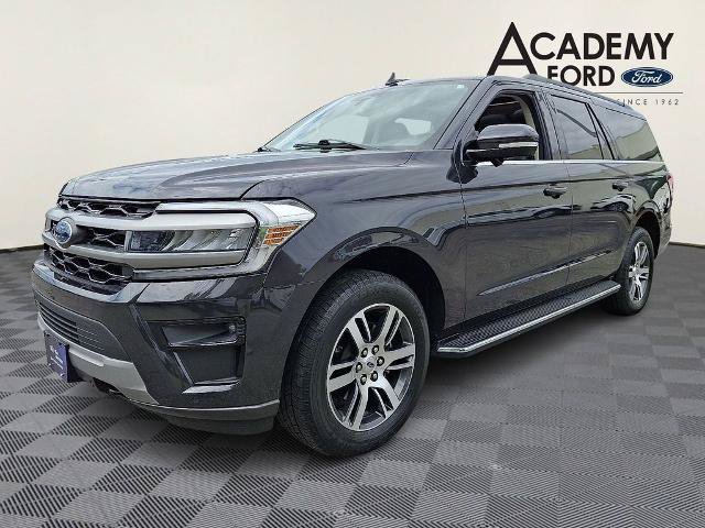 Certified 2023 Ford Expedition Max XLT AWD/4WD image 3