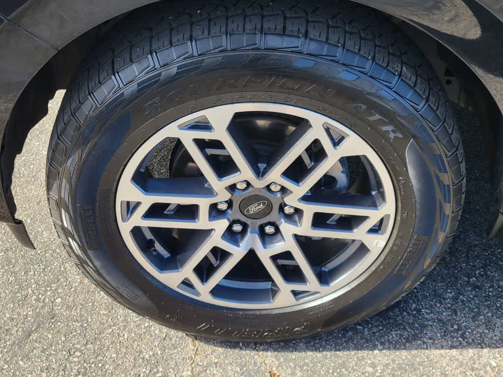Certified 2025 Ford Expedition Max Active AWD/4WD image 11