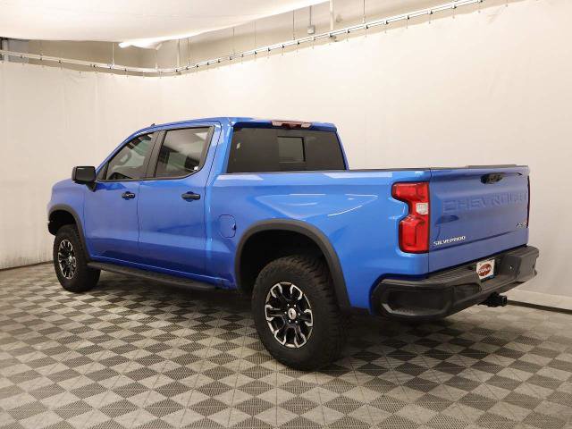 Used 2025 Chevrolet Silverado 1500 ZR2 w/ Technology Package image 39