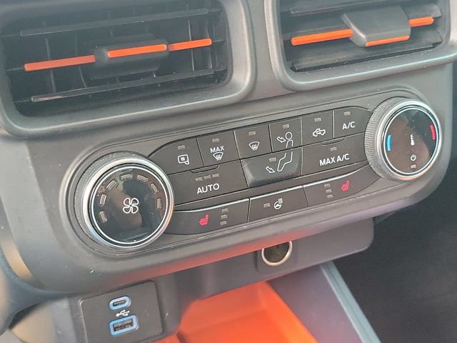 Certified 2023 Ford Maverick XLT w/ XLT Luxury Package FWD image 17