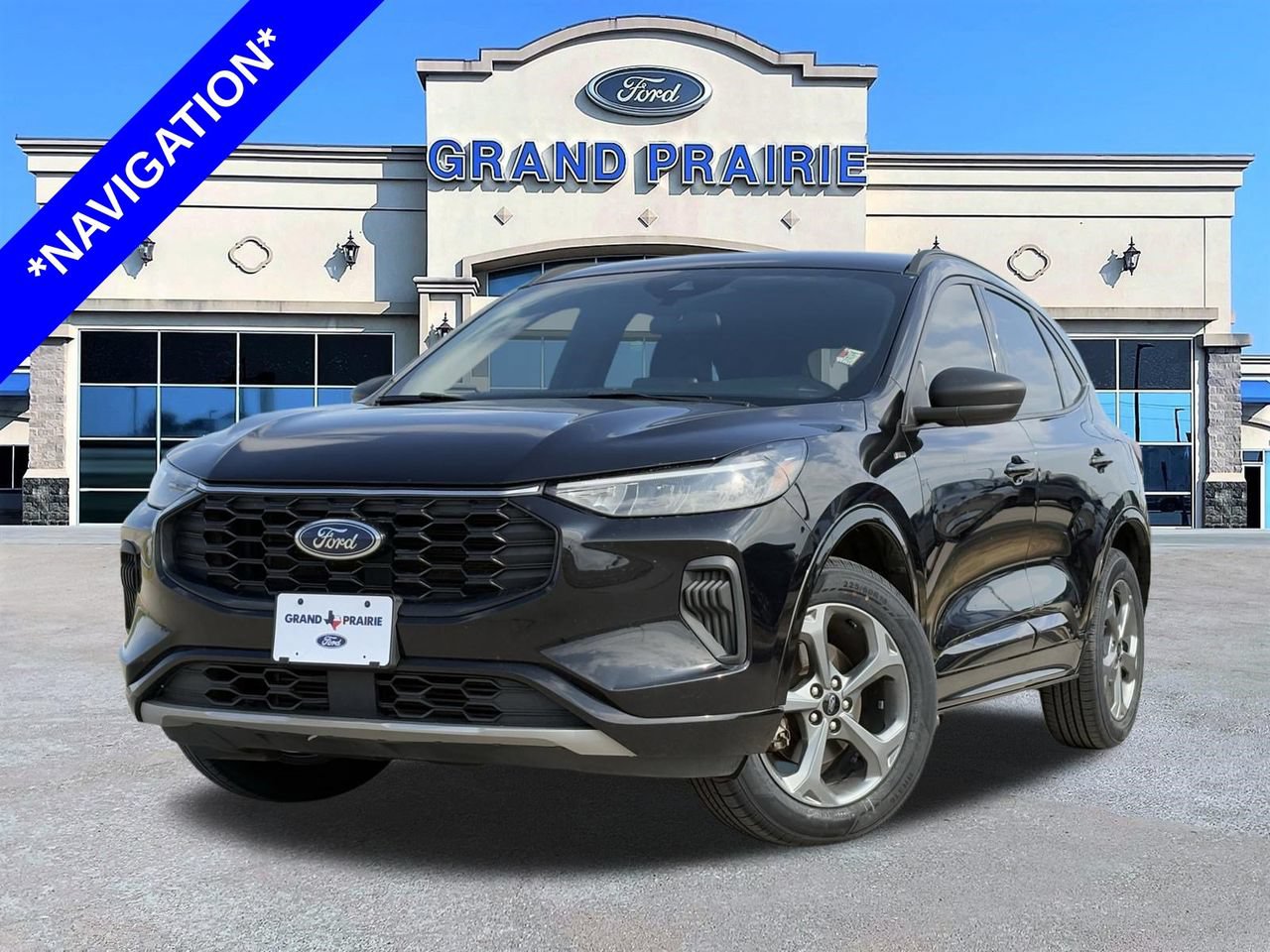 Certified 2023 Ford Escape ST-Line AWD/4WD image 1