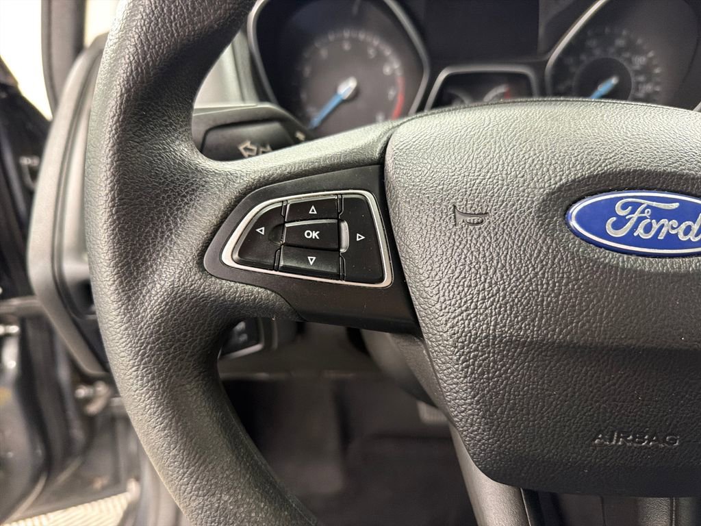 Certified 2018 Ford Focus S FWD image 20