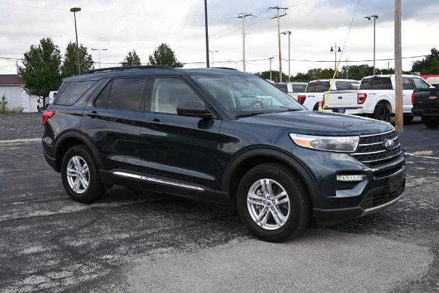 Certified 2023 Ford Explorer XLT w/ Equipment Group 202A AWD/4WD image 7