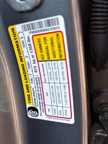 Certified 2022 Ford Explorer XLT w/ Equipment Group 202A AWD/4WD image 14