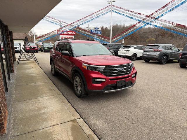Certified 2020 Ford Explorer XLT w/ Equipment Group 202A image 2