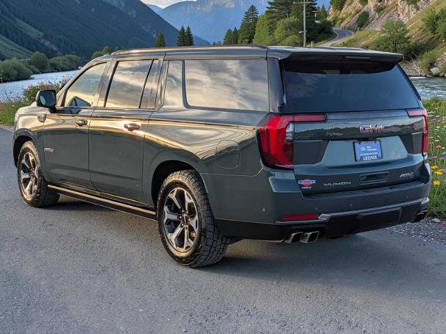 Used 2025 GMC Yukon XL AT4 Ultimate AWD/4WD image 4