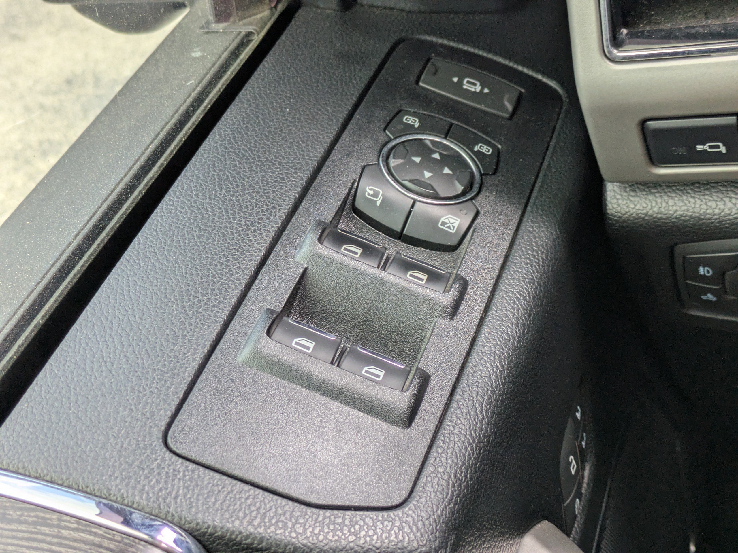 Certified 2021 Ford F250 Lariat image 21